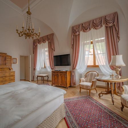 Hotel Schloss Durnstein Bagian luar foto
